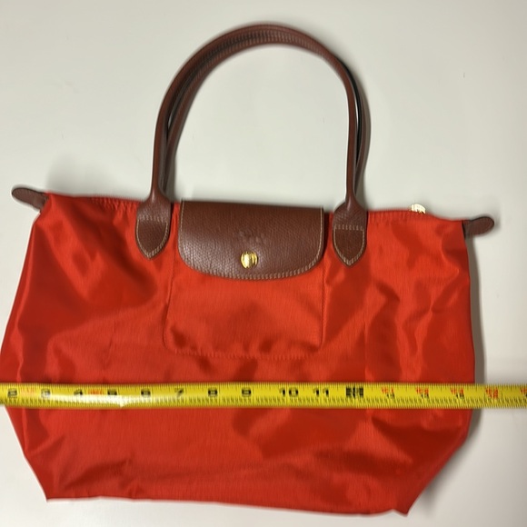 Longchamp Le Pliage tote in orange - Picture 5 of 6